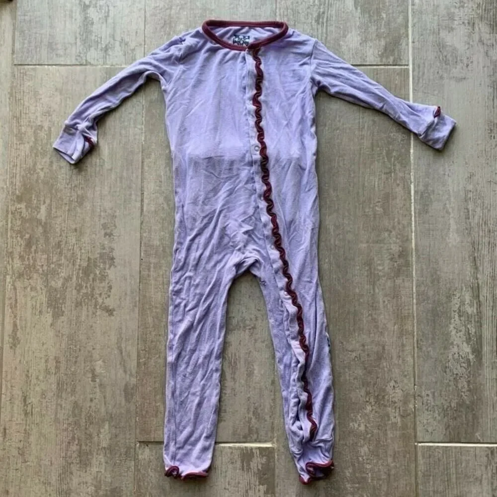 KicKee Pants Girls Toddler Pjs Solid Ruffle Coverall Snaps Lilac Purple 2T HOLE